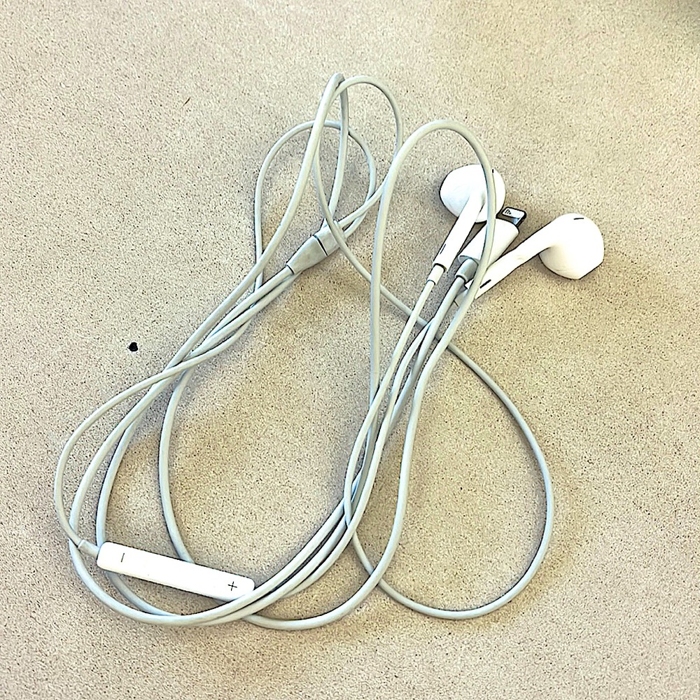Vintage depop y2k AirPods with cords. New with tags.